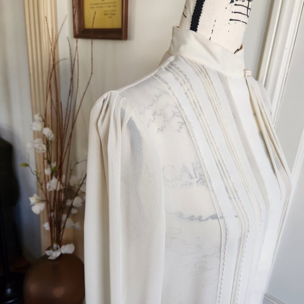 Alexandria Vintage Sheer Ivory Pleated Bouse Sz 8 - Picture 6 of 11